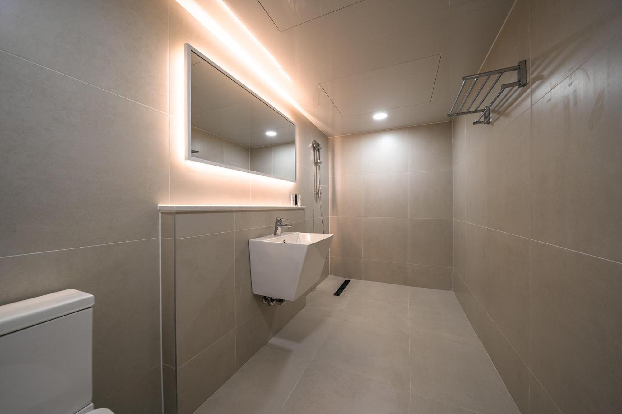 Mono Hotel Σουγόν Εξωτερικό φωτογραφία